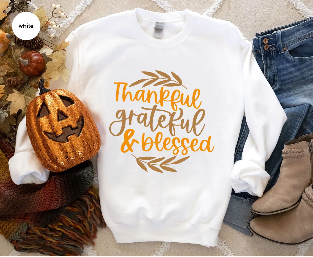 Fall Tshirt, Autumn Clothing, Gift for Her, Happy Thanksgiving Outfit, Leaves Graphic Tees, Thankful Grateful Blessed T-Shirt