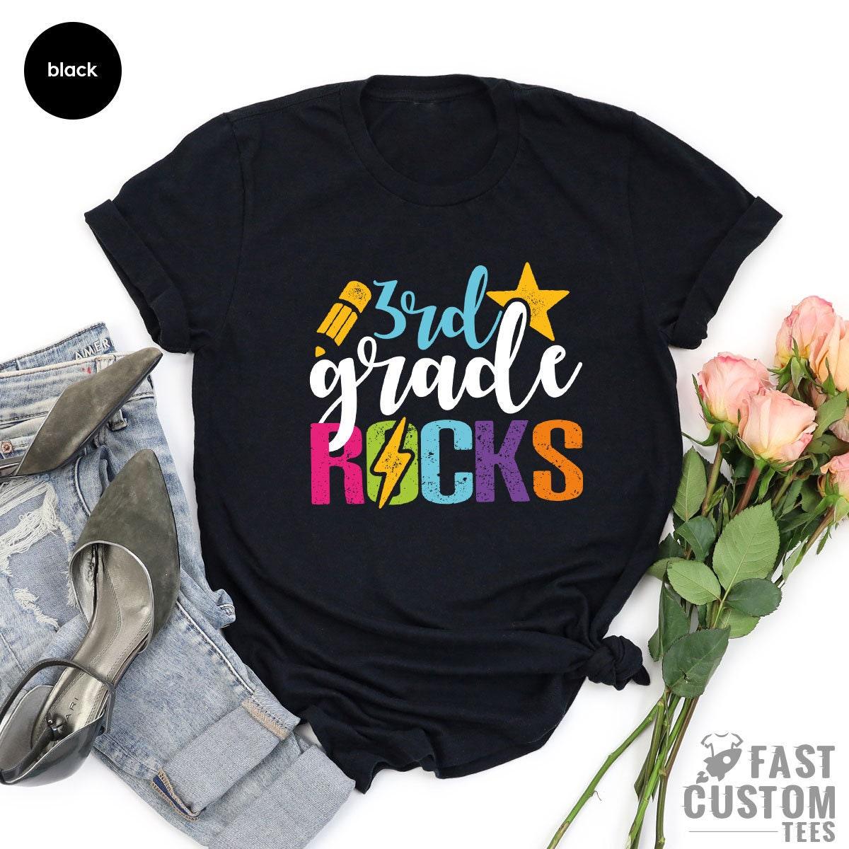 3rd Grade Rocks, 3rd Grade Teacher Tshirt, Third Grade Teacher Shirt, Teacher Shirt 3rd Grade Teacher Shirt, Teacher Shirt - Fastdeliverytees.com