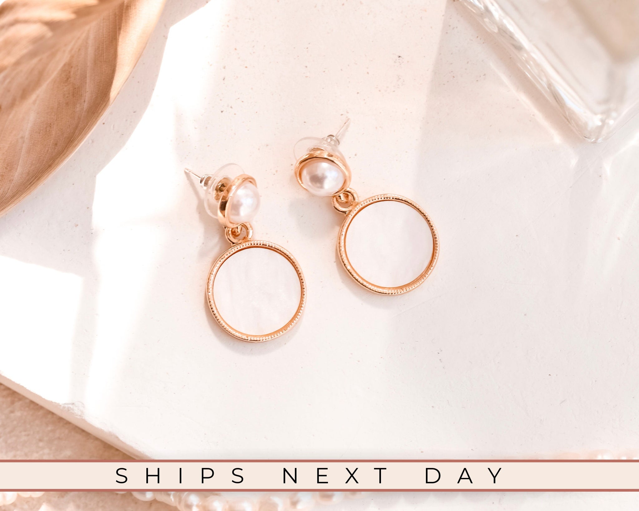 White Shell Stud Earrings, 18K Gold, Fresh Water Pearl Earrings, Minimalist Earrings, Gifts For Her, Pearl Drop Earrings,Bridesmaid Earrings