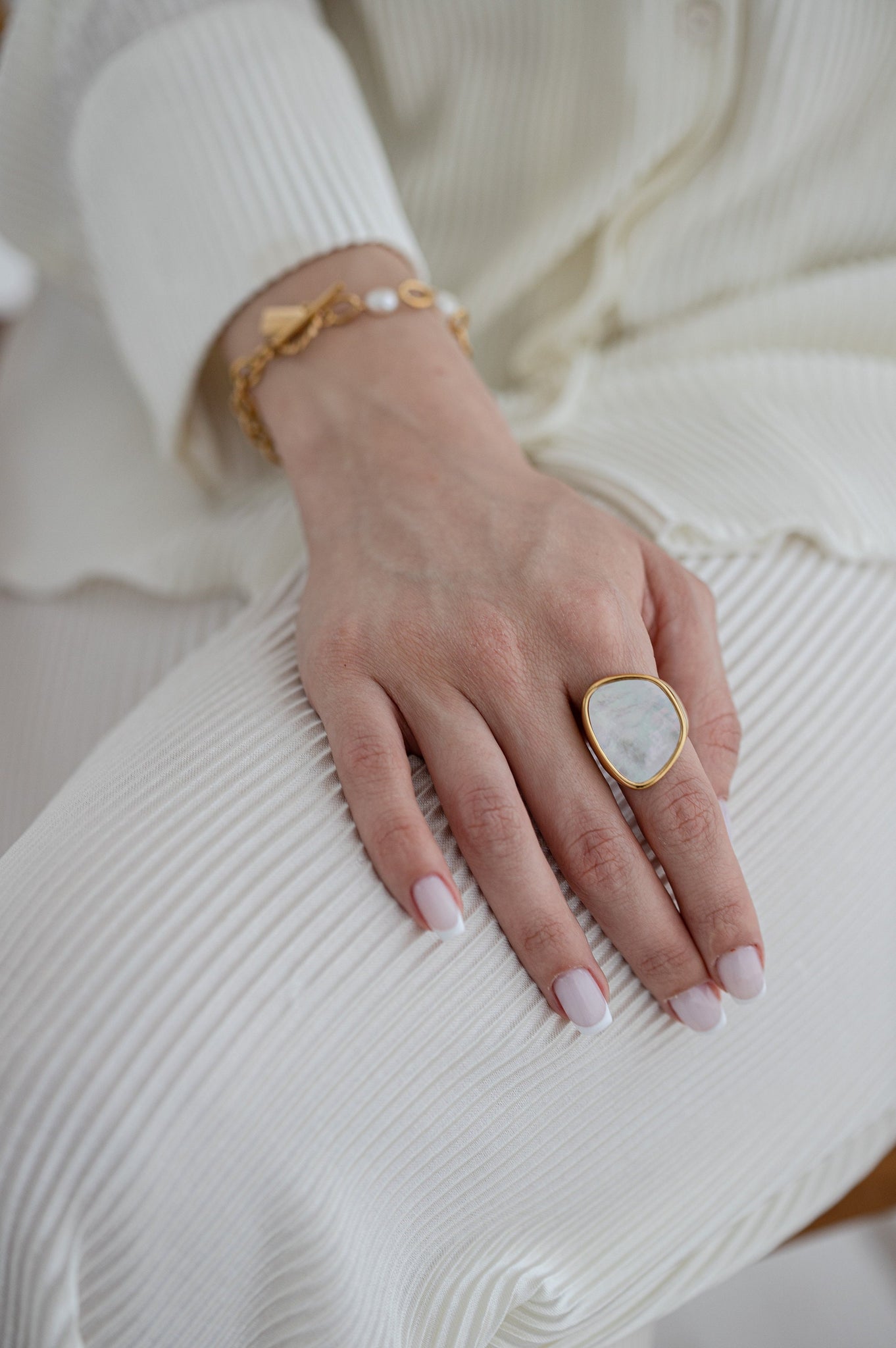 White Shell Ring, 18K Gold, Jewelry For Mom, Rings For Women, Mothers Day Gift, Waterproof Mother Ring, New Mom Gift, Unique Summer Jewelry